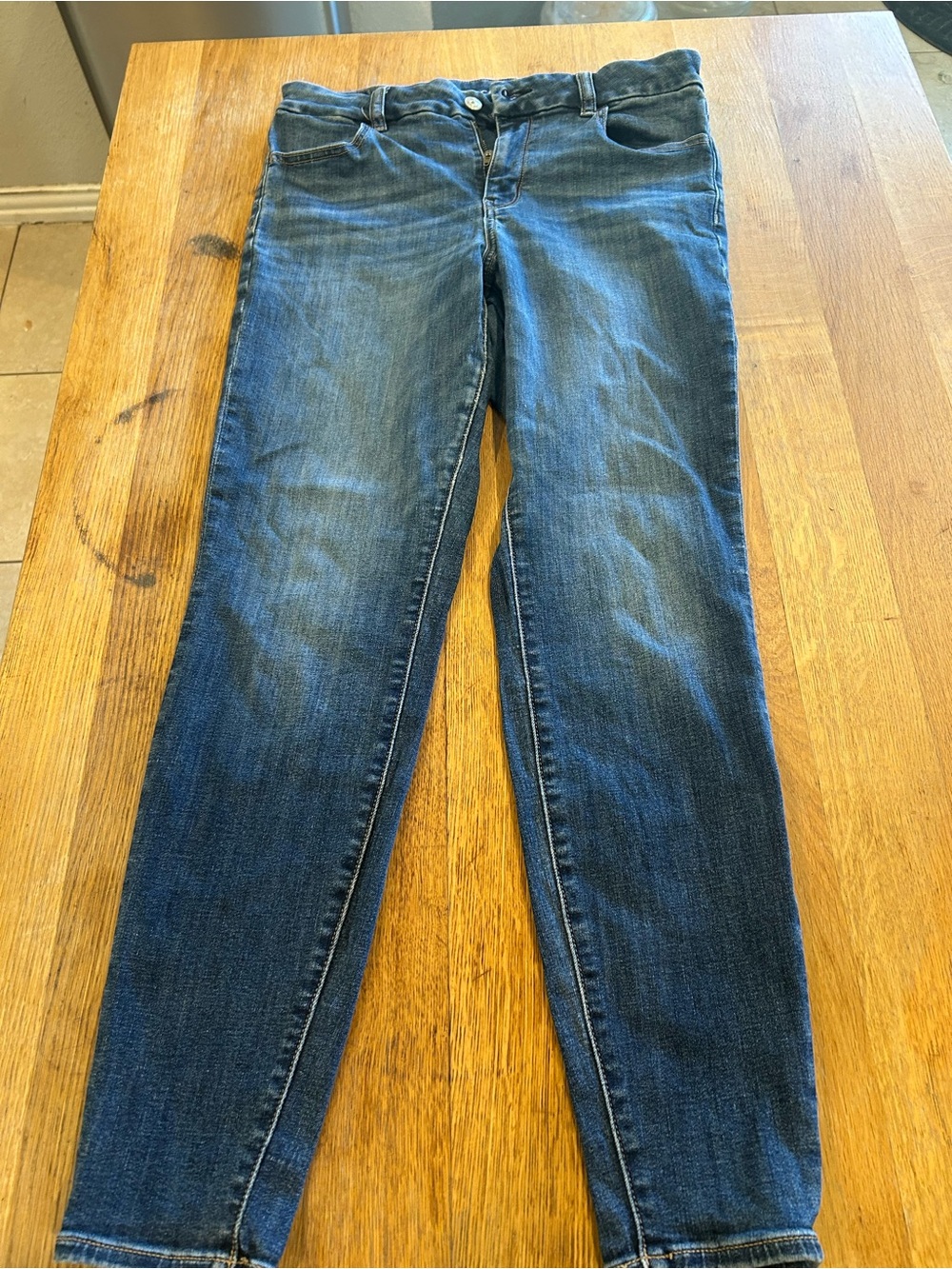 American Eagle Outfitters Women's Skinny Jeans in Dark Blue Wash